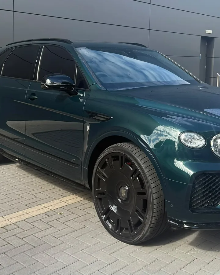 Dark green Bentley Bentayga